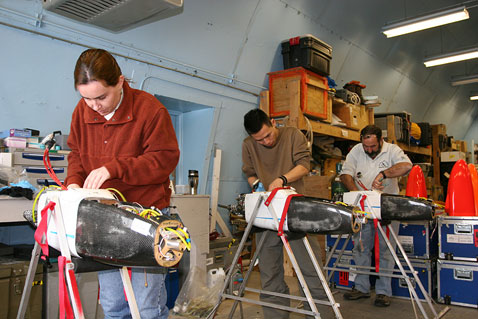 ���������� ���������� � ���������� ��� ������ ����� (���� � ����� aerosonde.com).