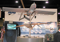 ��������� �� �������� AUVSI 2006 (���� � ����� aerosonde.com).