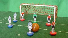 ������� Subbuteo ������� 1950-� (���� � ����� freespace.virgin.net).