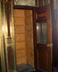 ������ � ��������� Biltmore Room ���������� ������������. � ���� ��� ������ ���� (���� � ����� foxnews.com).