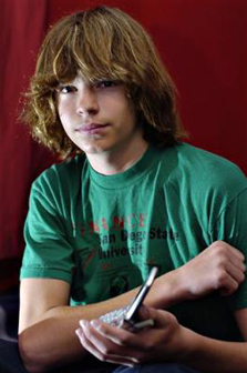 � ������� 2004 ���� 13-������ ����� ����� ���������� ������� � ������� �� ���� ������������� ����. �� ������ �� ����� ���������� ����������� (���� AP/Denis Poroy).