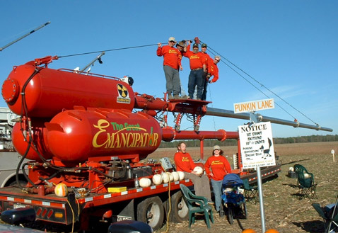         ( World Championship Punkin Chunkin Association   punkinchunkin.com).