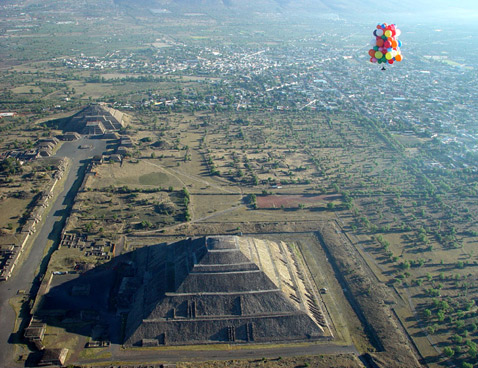 ������������ �������� ����������, ������� �������� ����� 2 ����� ���, ����������� � 50 ���������� �� ������. ���-�� � ���� ������� �� ���. �� ���?.. (���� � ����� clusterballoon.org).