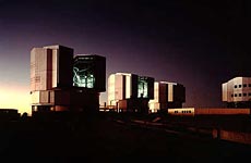       .  ,  Paranal Observatory,     .      VLT (   eso.org).
