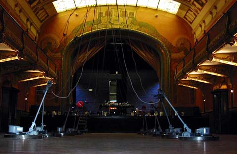 ������� �������� (���� � ����� staalplaat.org).