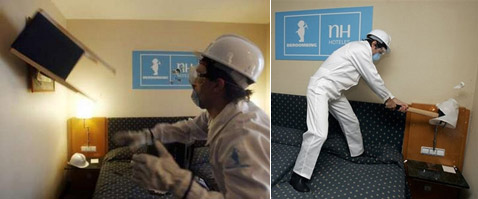          "Deroombing",    "room" ()    "derrumbar"   ( Reuters/Sergio Perez).