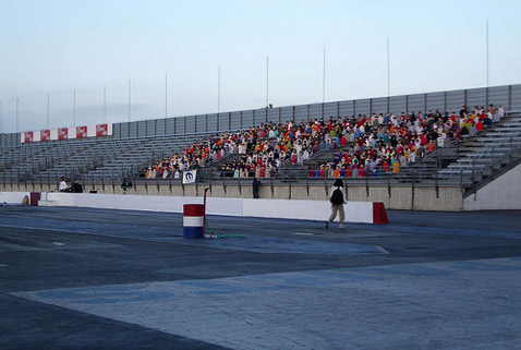    " "      ( GLOPS/Flickr.com).