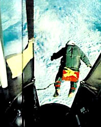 16 ������� 1960 ����. ������ ���������� ������� � ������ 31,333 ��������� (���� failuremag.com).