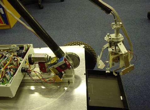 ������������� SlugBot �� ������ ������ � ������� ��������� ����� "������� �����".