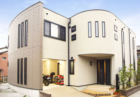 �������� ��� Toyota ����� $227 ����� (���� ����� toyotahome.co.jp).