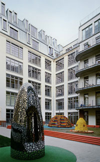 ���� �� ������ � ���� (��� � ����������� �����), ������ ������������ �� ���������� ������ � ����, � ����������� ������������� ������ �� ������ ������, ������� ����������� ���� ������ � �������. �� ������������� �������� ��������� ����� ������ ��������� �� ������� ���� (���� � ����� carloft.de).