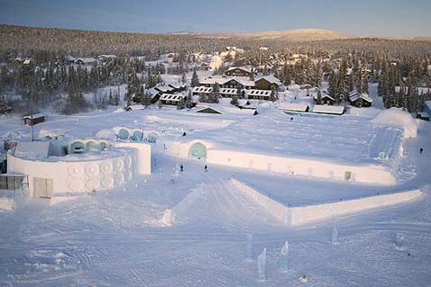 ����� ��� ���������� Icehotel. �� �������� � �������� ����������� ��������� ������� ������ �� ������������ ���������� (���� � ����� icehotel.com).