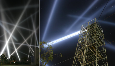    ,    .     ( Rafael Lozano-Hemmer).