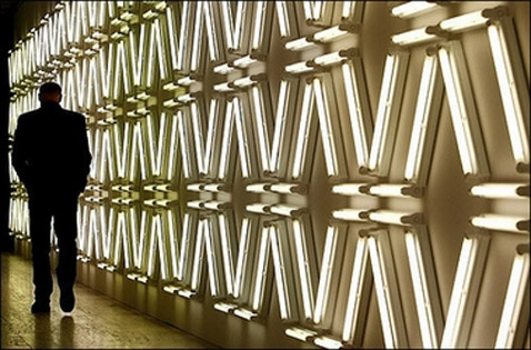 " "    28-       ( AFP).