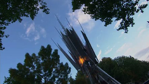    London Oasis      (   thelondonoasis.com).