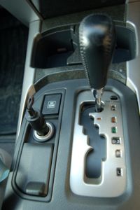 Mitsubishi Pajero/Toyota HiLux Surf