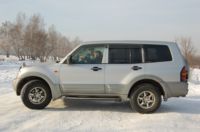 Mitsubishi Pajero/Toyota HiLux Surf