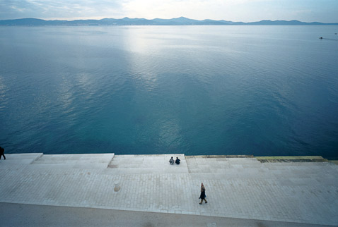    ,   " "    . , - ,        ,        (  ).         .   , ,   .  , ? ( Nikola Bai).