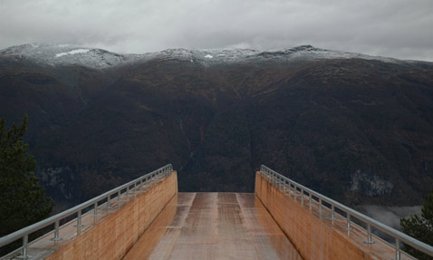       .         (   saunders.no).