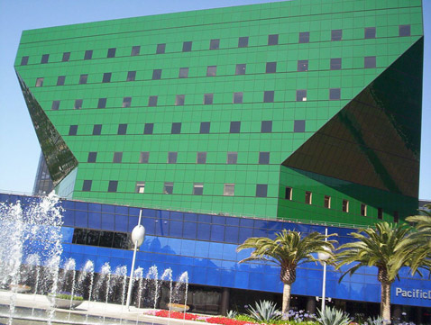  "Green"  .         ,   . -, -     : "Green"  "Green" (   photobucket.com).