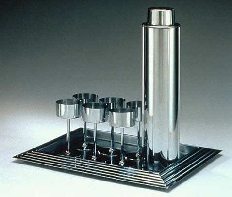 ����� ��� �������� "Manhattan". ���������� ��������� Revere Copper and Brass � ���� � ���-����� (���� metmuseum.org).