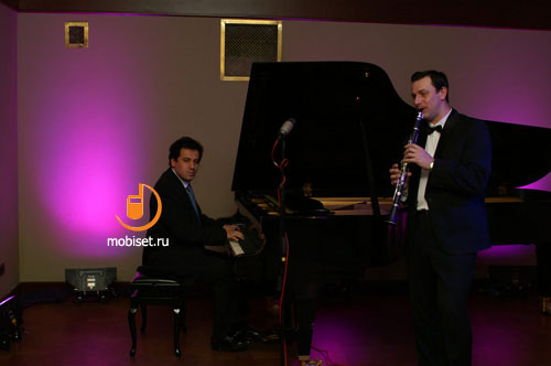 ����������� Nokia 7900 Crystal Prism