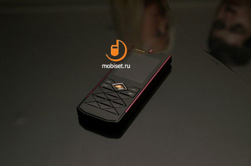 ����������� Nokia 7900 Crystal Prism