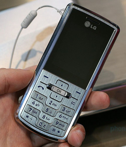 LG Shine KE770