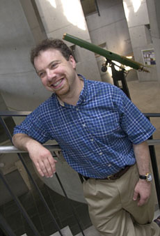 ��������� ���� ����: "����������� ����, ��� �� � ���-�� ������������� �����, � ��� �������� �������� �� ����������. ��� ���-�� �� � ������ ����� ��������" (���� � ����� jhu.edu).