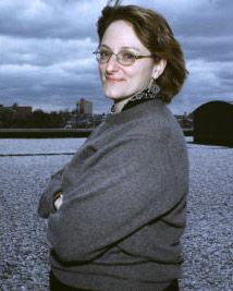 ��������� ��������� ������������ ����� ���� (Megan Urry), ���� �� ���������������� ����� 3C273: "���������� ������ �������� � ���, ��� ��������� ������ � ����� ����� ������������� �������������" (���� � ����� eurekalert.org).